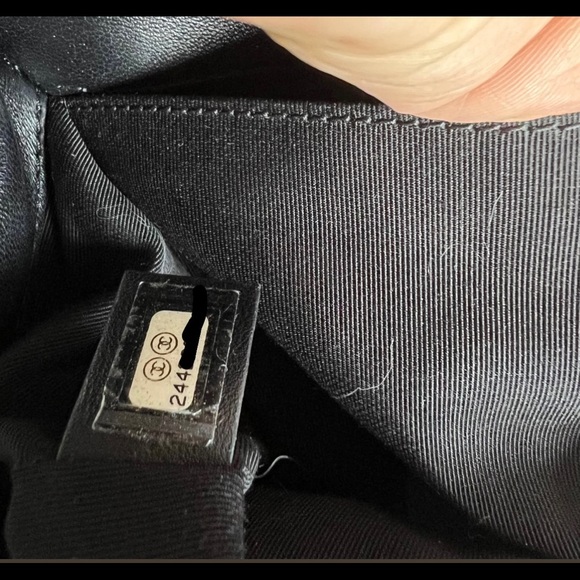 SOLD Chanel Chevron Medium Boy Bag - Picture 6 of 12